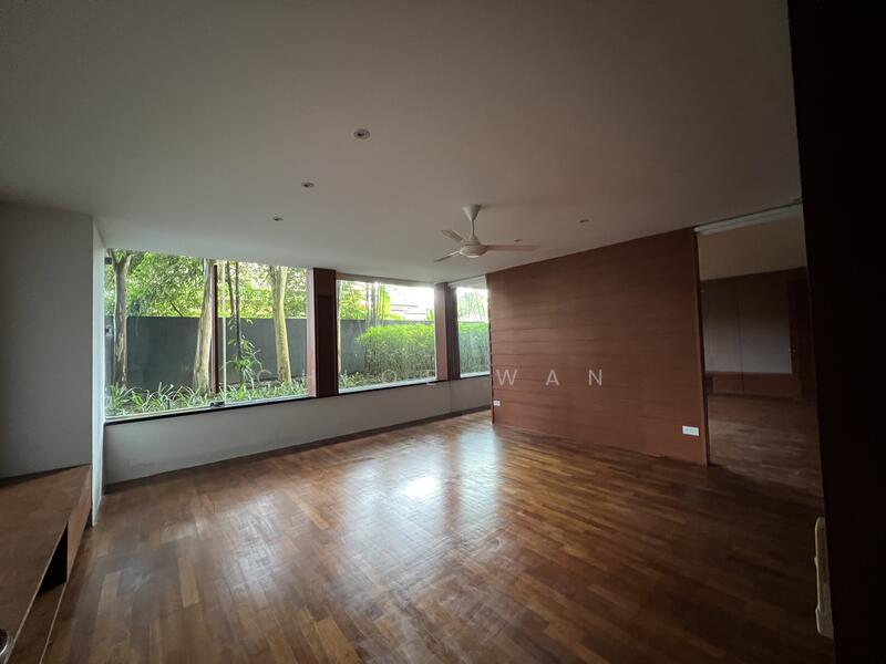 Guest room at the basement 