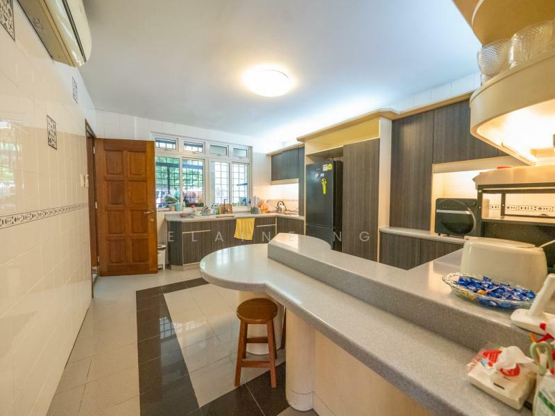 ❤️ D11 Bungalow Land Plot! ❤️ Only $2,3XX PSF! ❤️, Barker | Chancery | Goldhill | Mount Rosie, Newton / Novena, 4 Bedrooms, 6,000 sqft, Semi-Detached House For Sale, by ELAINE NG, 60143444 - PropertyGuru.com.sg