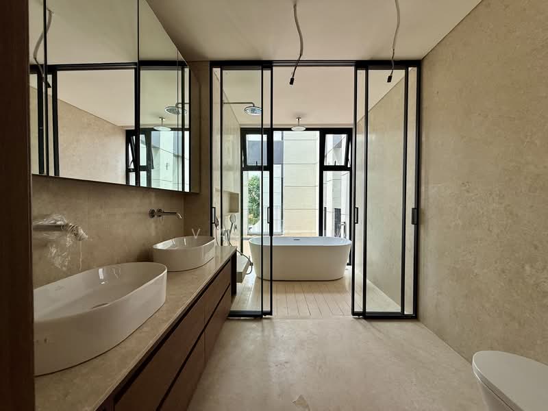 ⭐️ D15 TOP Soon Siglap Brand New Bungalow with Lift Pool & ID ⭐️ ID Bonus Feature Detached House For Sale at S$ 11,580,000 | PropertyGuru Singapore - Bathroom D15 Cheapest Brand New