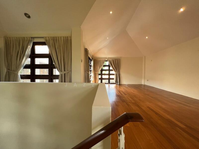 For Rent - Woodgrove Estate