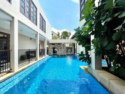 For Rent - Woodgrove Estate