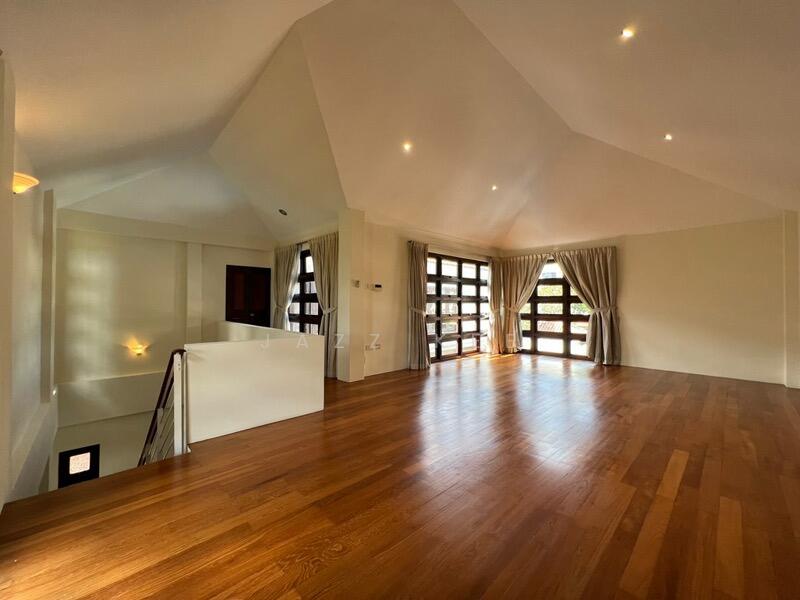 For Rent - Woodgrove Estate