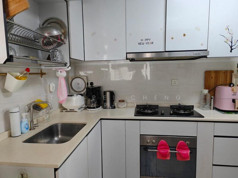 For Rent - 240A Jurong East Avenue 1
