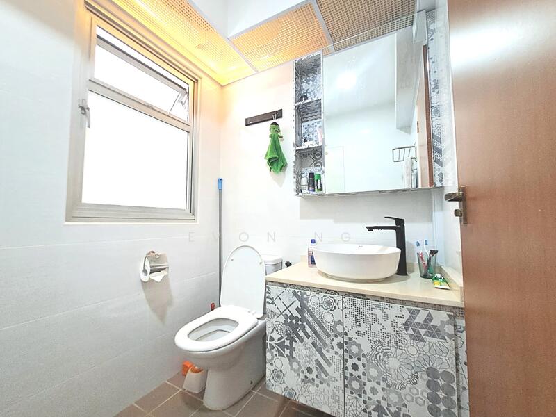 Common Bathroom