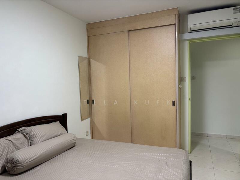Big Built-in Wardrobe Aircon Bedroom