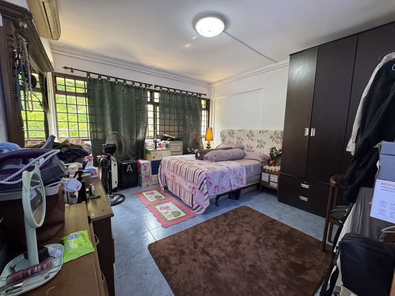 701 Woodlands Drive 40 HDB Flat For Sale at S$ 648,888 | PropertyGuru Singapore - Bedroom