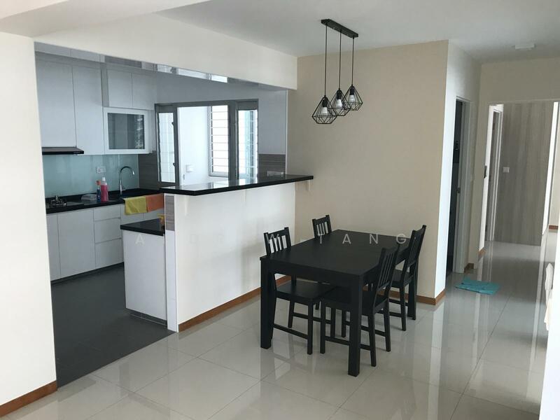 Kitchen and dining area