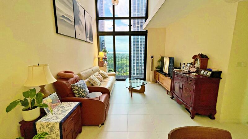 Spacious Living Area