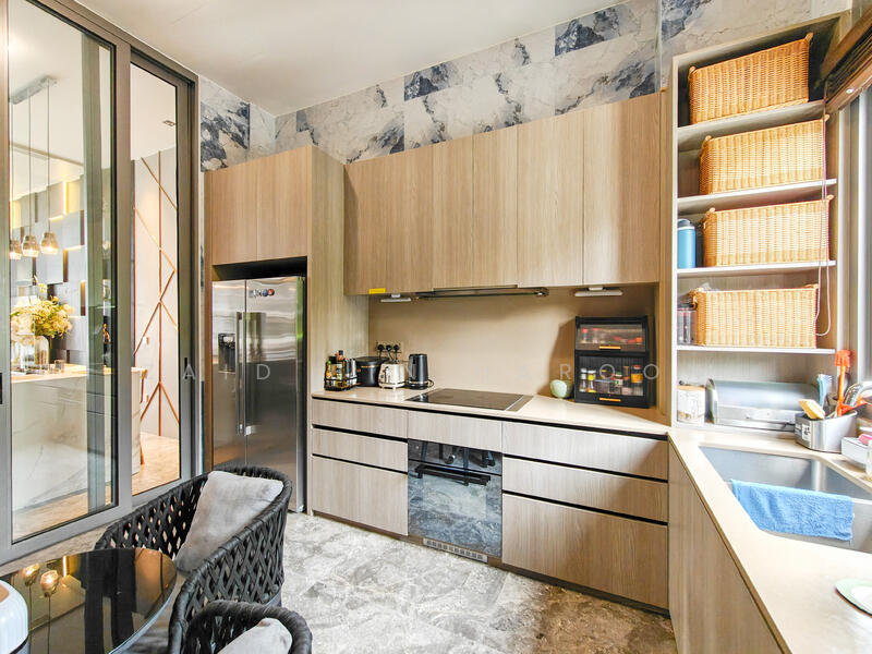 For Sale - Parkwood Collection