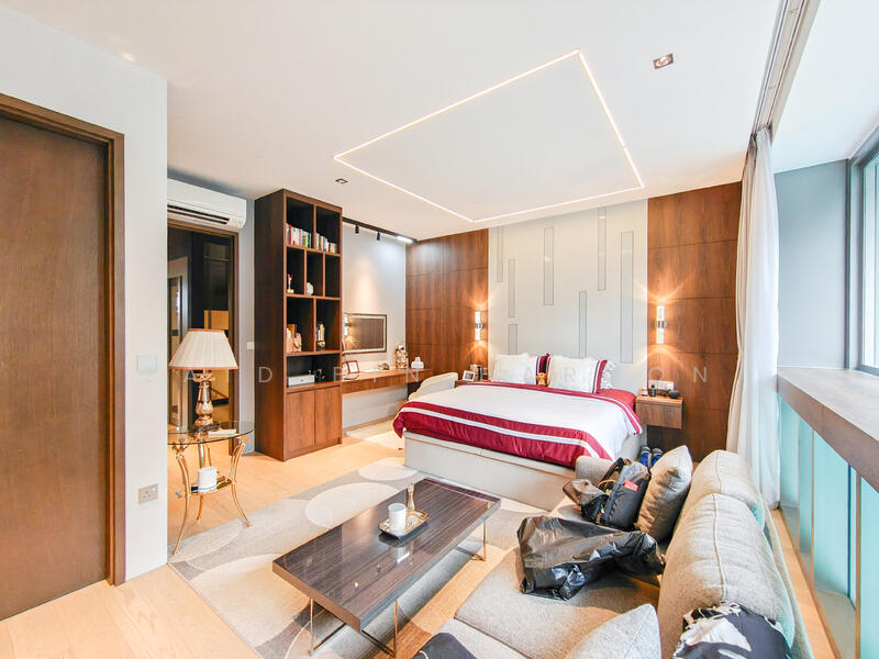 For Sale - Parkwood Collection