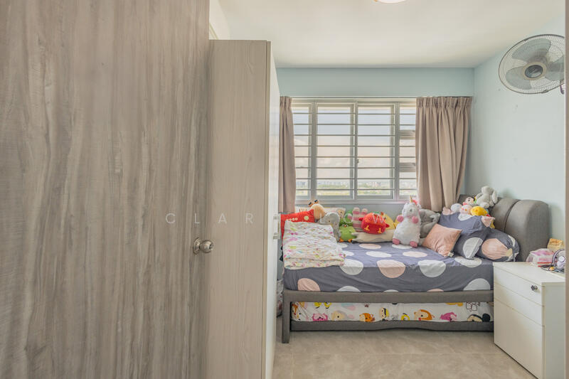 For Sale - 182A Marsiling Greenview