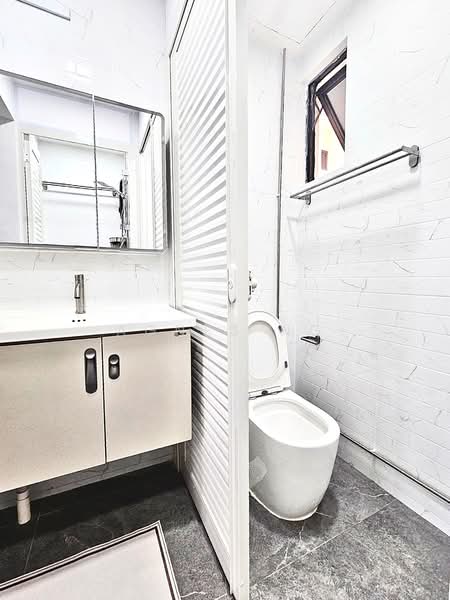 Eastpoint Green, 1 Simei Street 3, Room Rental, 100 sqft, Condominium For Rent, by Agnes Ng, 60144440 - Bathroom - PropertyGuru.com.sg