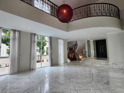 For Rent - 2-Sty Bungalow with Pool, Loved by Expatriates