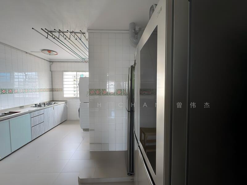 Spacious Kitchen