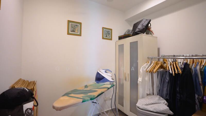 Extra/Maid Bedroom 4