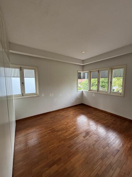 For Rent - Greenleaf Place, Holland road