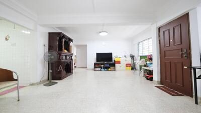 For Sale - 404 Pandan Gardens