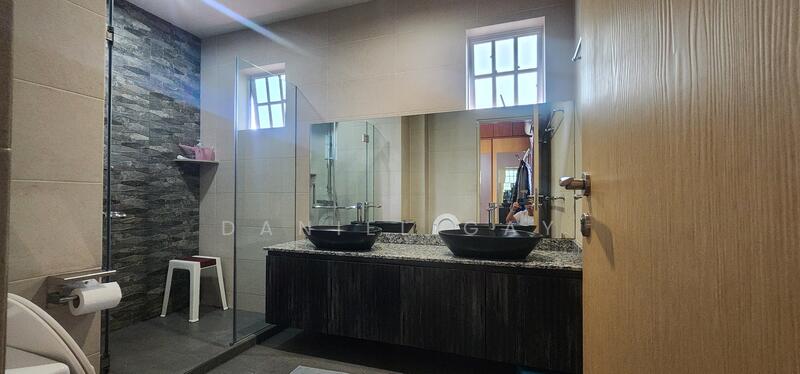 Renovated ensuite bathroom