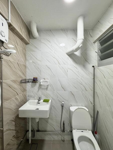 Master Room Bath