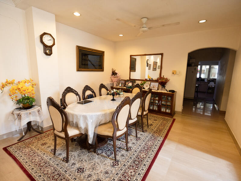 Formal Dinning Area