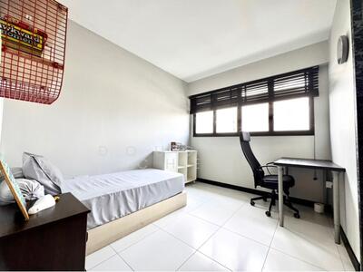 For Rent - 166A Teck Whye Crescent