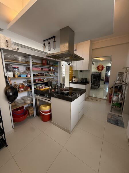 Open Kitchen