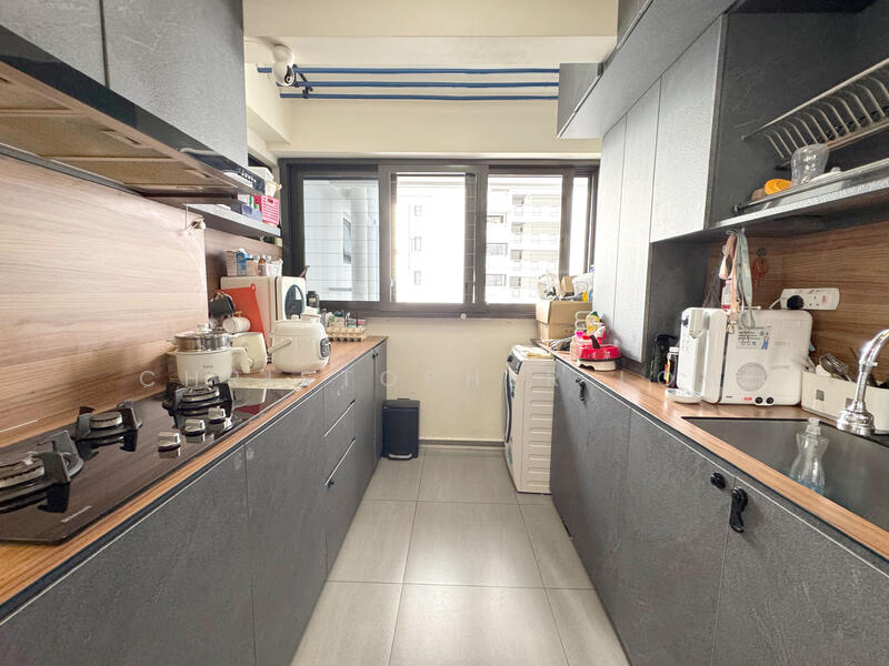 33 Ghim Moh Link HDB Flat For Sale at S$ 1,200,000 | PropertyGuru Singapore