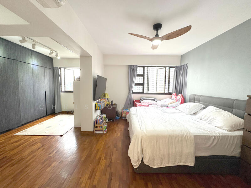 33 Ghim Moh Link HDB Flat For Sale at S$ 1,200,000 | PropertyGuru Singapore