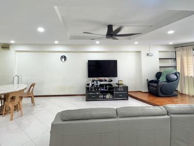 For Sale - 553 Woodlands Drive 44