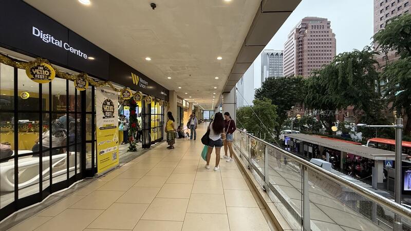 Lucky Plaza, 304 Orchard Road, 409 sqft, Mall Shop For Sale, by Alvin Chua, 60145665 - Others - CommercialGuru.com.sg