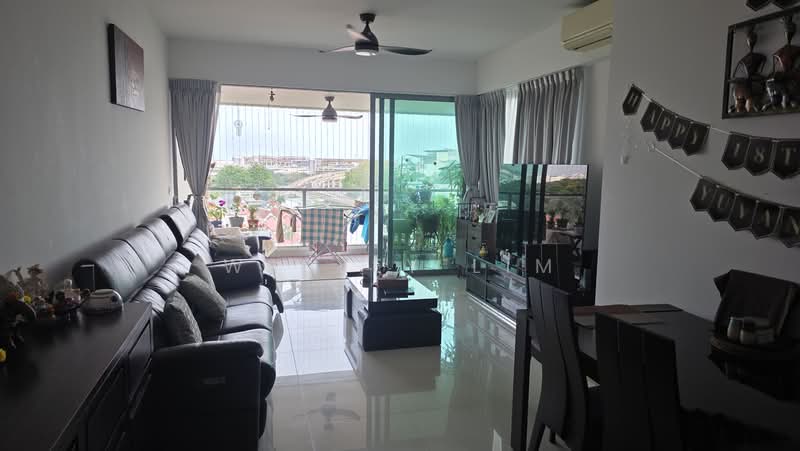 Double Bay Residences, 21C Simei Street 4, Pasir Ris / Tampines, 4 Bedrooms, 1,561 sqft, Condominium For Sale, by Wesley Lim, 60145690 - Living Room - PropertyGuru.com.sg