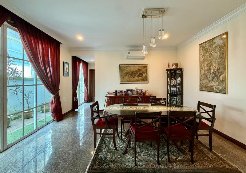 Mount Sinai Area, Mount Sinai Lane, Tanglin / Holland / Bukit Timah, 5 Bedrooms, 4,000 sqft, Detached House For Sale, by Marida Jacobs, 60145705 - Dining Room - PropertyGuru.com.sg