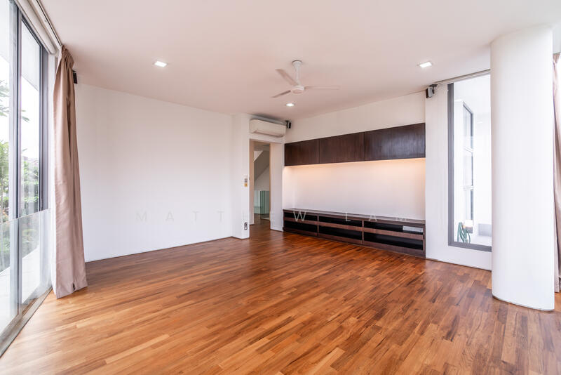 Jalan Ria, , 6 Bedrooms, 5,600 sqft, Semi-Detached House For Rent, by Matthew Lam, 60145726 - Living Room - PropertyGuru.com.sg