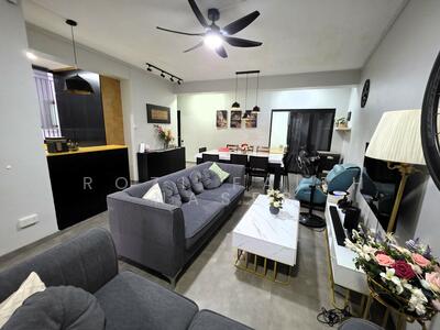 For Sale - 158 Hougang Street 11