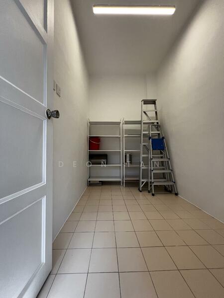 Store