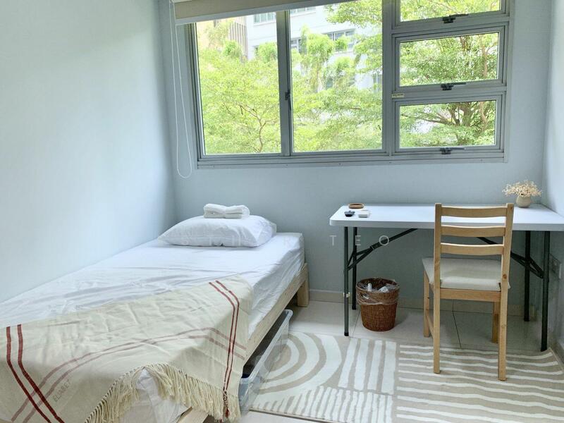 Room has single bed, desk and wardrobe. Carpet, bedsheets and pillows are not included. 