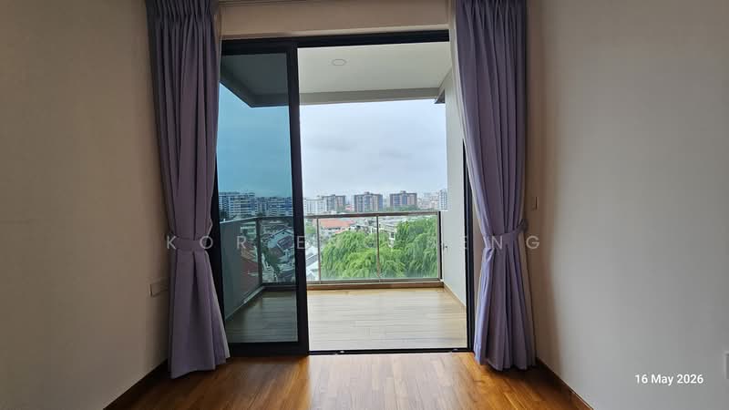 Urban Treasures, 205 Jalan Eunos, 2 Bedrooms, 646 sqft, Condominium For Sale, by Kor Eng Seng, 60145898 - Balcony - PropertyGuru.com.sg