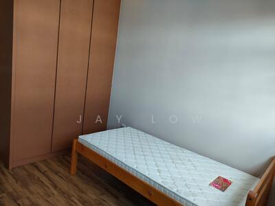 For Rent - 890B Tampines Avenue 1