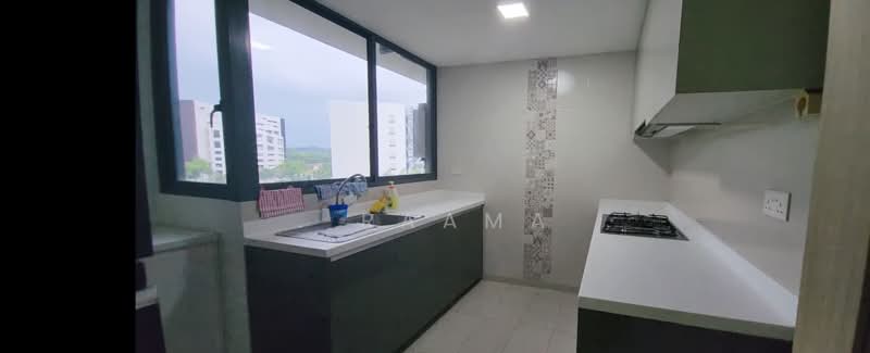 Twin Fountains, 11 Woodlands Avenue 6, 3 Bedrooms, 1,055 sqft, Executive Condominium For Sale, by . Raama, 60145981 - Kitchen - PropertyGuru.com.sg