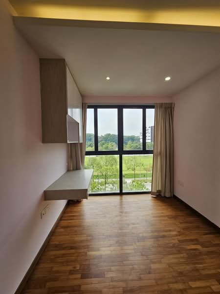 Twin Fountains, 11 Woodlands Avenue 6, 3 Bedrooms, 1,055 sqft, Executive Condominium For Sale, by . Raama, 60145981 - Study - PropertyGuru.com.sg