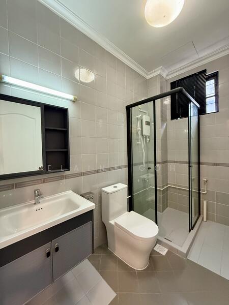 For Rent - KING’S ROAD