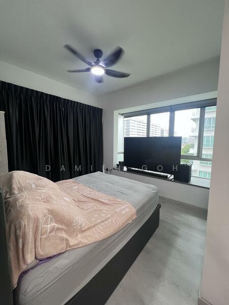 Master bedroom 2