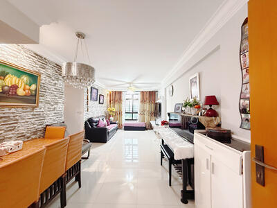 For Sale - 592C Montreal Ville