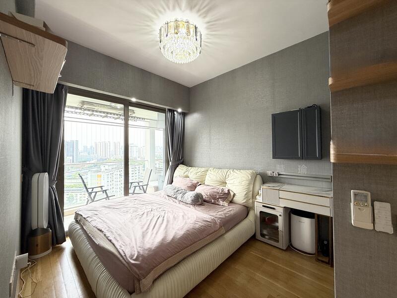 For Sale - The Tre Ver