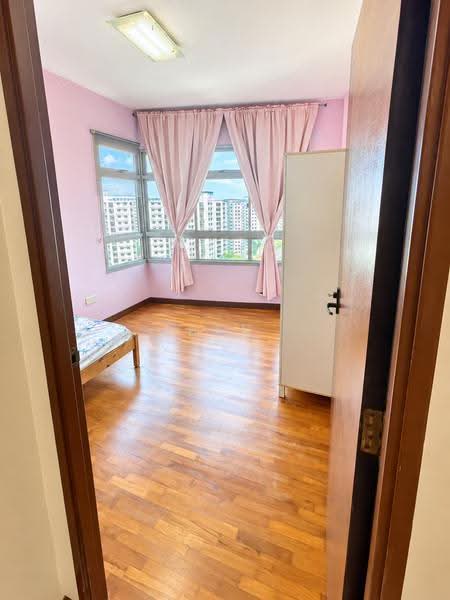 270A Sengkang Central, 270A Sengkang Central, Hougang / Punggol / Sengkang, 2 Bedrooms, 1,001 sqft, HDB Flat For Rent, by Ben Toh, 60146291 - Bedroom - PropertyGuru.com.sg