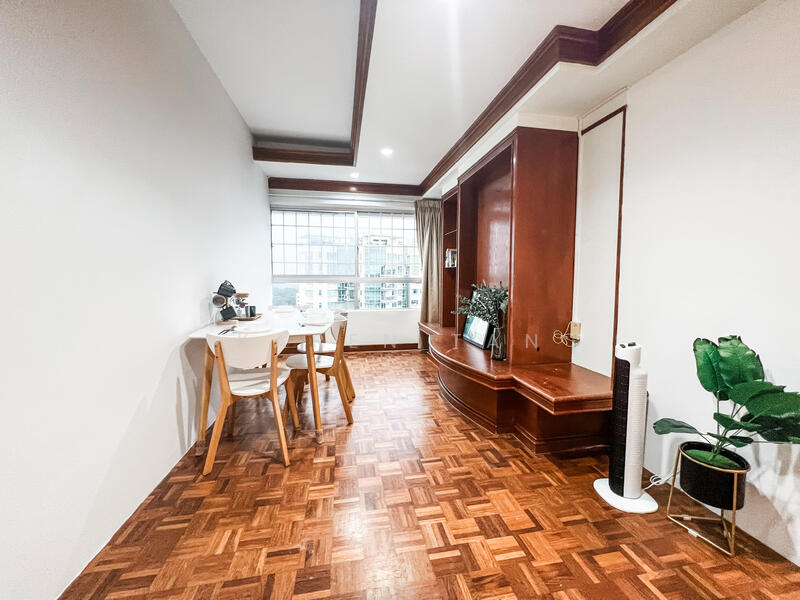 For Rent - Ridgewood Condominium