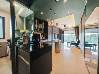 For Sale - Normanton Park