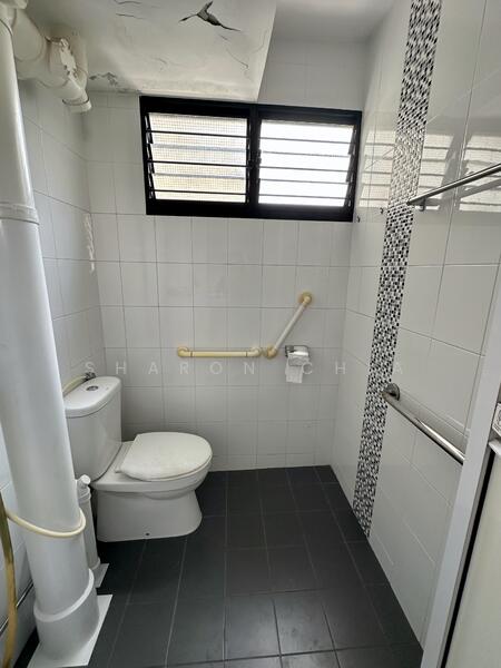 For Sale - 429 Ang Mo Kio Avenue 3