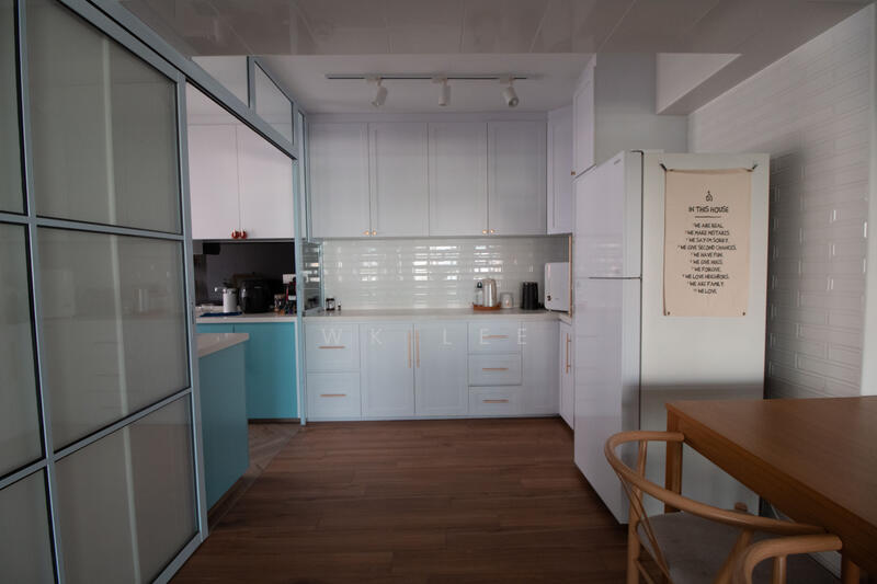 Dry kitchen