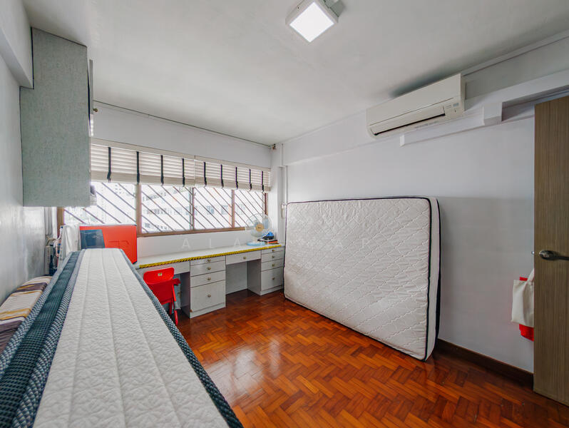 For Sale - 148 Bishan Street 11